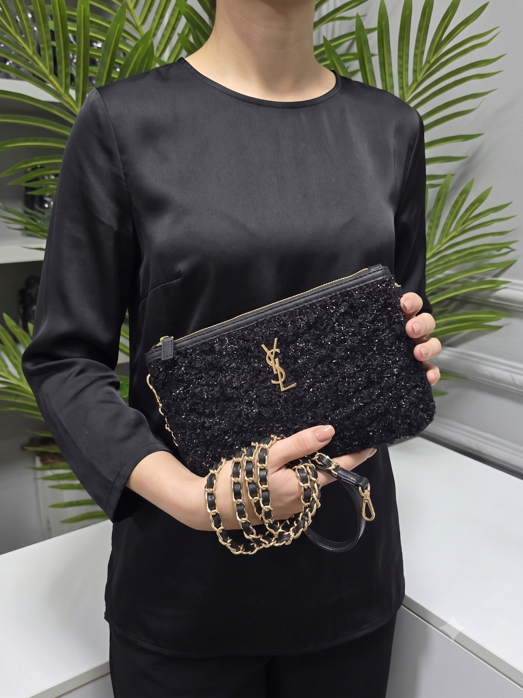 YSL Mia Siyah Tüvit Dokulu Zincirli Çapraz Çanta