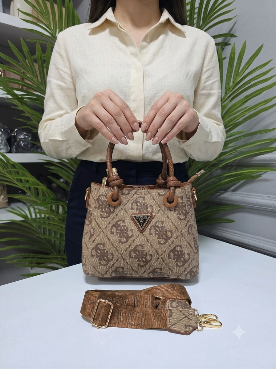 Guess Monogram Kahverengi Taba El ve Omuz Çantası